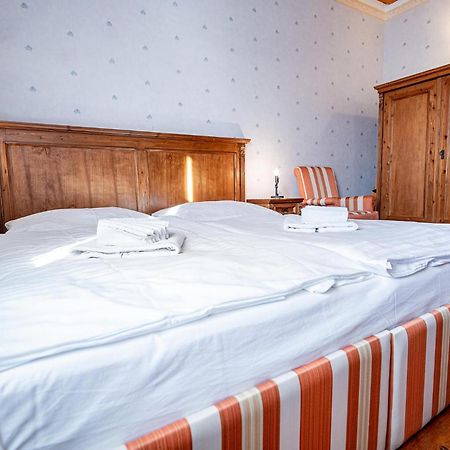 Penzion Cosmopolitan I. Banská Štiavnica 外观 照片